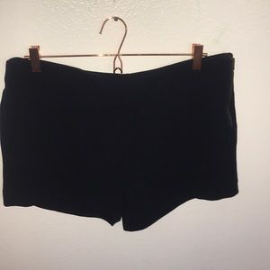 Banana Republic short navy blue size 14p